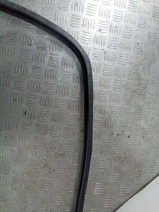 4B9833721L Уплотнитель двери задней правой Audi A6 C5 (S6,RS6) Арт 47428981, вид 3