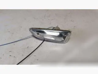 13273103 Повторитель передний левый Opel Astra J Арт 84365112, вид 1