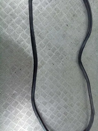 4B9833721L Уплотнитель двери задней правой Audi A6 C5 (S6,RS6) Арт 52498458, вид 4