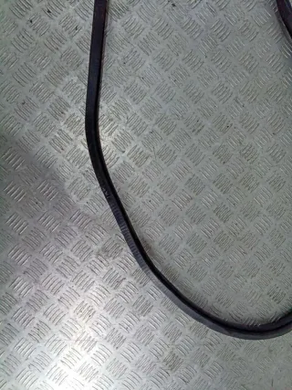 4B9833721L Уплотнитель двери задней правой Audi A6 C5 (S6,RS6) Арт 52498458, вид 6