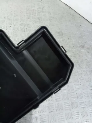 4F0035613.4F0035619 Крышка блока предохранителей Audi A6 C6 (S6,RS6) Арт 52568499, вид 10