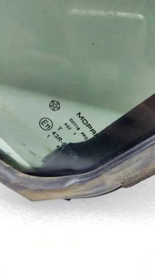 05074019AA, 5074019AA Форточка Chrysler Sebring 2 Арт ST29481, вид 4