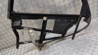 4B9839753E03C, 4B0839461 Рамка стекла двери Audi A6 Allroad C5 Арт ST33165, вид 2