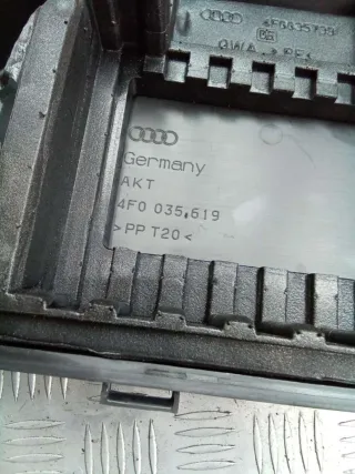 4F0035619.4F0035613 Крышка блока предохранителей Audi A6 C6 (S6,RS6) Арт 52898534, вид 4