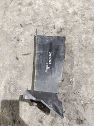 GJ6A56251 Защита радиатора Mazda 6 1 Арт 55056428, вид 1