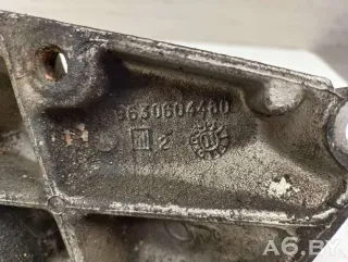 9630604480 Кронштейн полуоси Peugeot 307 Арт 55531406, вид 5