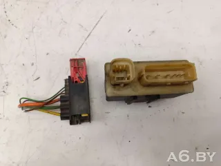 9652021180 Реле вентилятора Citroen Berlingo 1 restailing 1.6л Арт 55607281, вид 4