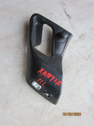  Блок управления стеклоподъемниками Citroen Xantia Арт 55692353, вид 1