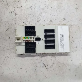 9387263, 9381102, 9387263, 9383173, 6825539 Блок управления FEM BMW 3 F30/F31/GT F34 Арт 23954, вид 1