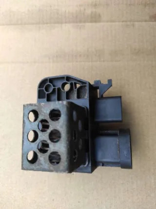 9673999880 Реле вентилятора Citroen Berlingo 2 restailing 2 Арт 55915624, вид 4