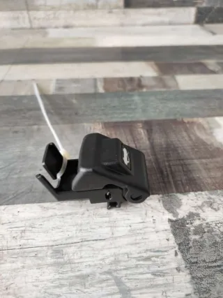 K3203 Кнопка открытия капота Mazda 3 BM Арт 56087824, вид 2