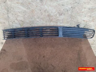 3B0853677A Заглушка (решетка) в бампер Volkswagen Passat B5 Арт 57445799, вид 1