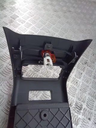 4F0863244C Накладка декоративная центральной консоли Audi A6 C6 (S6,RS6) Арт 57446667, вид 10