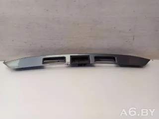 9684450277 Накладка подсветки номера Citroen C3 Picasso Арт 57462492, вид 4