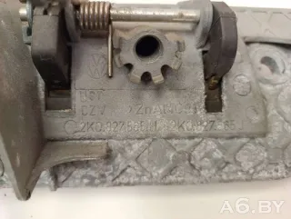 2K0827565H Ручка распашной двери Volkswagen Caddy 3 Арт 57482581, вид 4