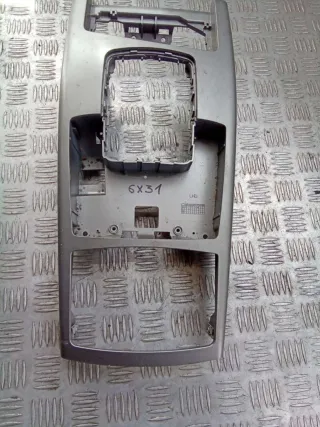 4F1864261 Накладка декоративная центральной консоли Audi A6 C6 (S6,RS6) Арт 57513836, вид 3