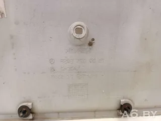 A2037500081 Бленда под номер Mercedes C W203 Арт 58227867, вид 4