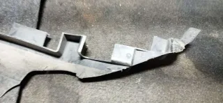 4B0121284Q Пыльник радиатора Audi A6 C5 (S6,RS6) Арт 58600217, вид 2