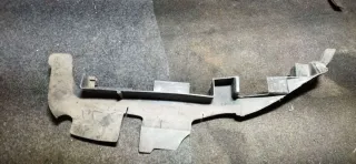 4B0121284Q Пыльник радиатора Audi A6 C5 (S6,RS6) Арт 58600217, вид 1