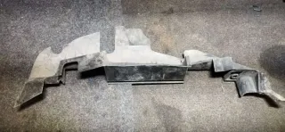 4B0121283Q Пыльник радиатора Audi A6 C5 (S6,RS6) Арт 58632702, вид 1