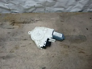4F0959802F Моторчик стеклоподъемника задний правый Audi A6 C6 (S6,RS6) Арт 5711.64Z9, вид 1