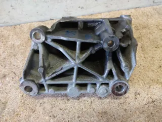 9656597780 Кронштейн топливного фильтра Peugeot 407 2.2л HDI  Арт 58865551, вид 3