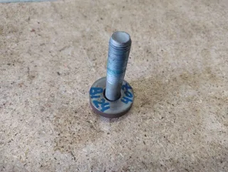  Болт шкива коленвала Peugeot 407 2.2л HDI  Арт 58878318, вид 2