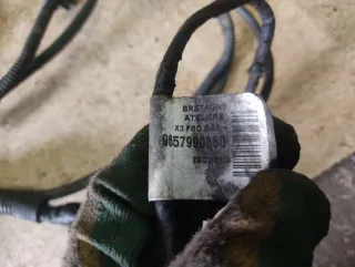 9657990880 Клемма аккумулятора плюс Citroen C5 1 Арт 58879721, вид 9