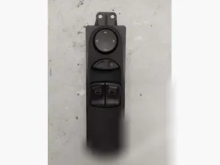 А6395450913 Блок управления стеклоподъемниками Mercedes Sprinter W906 Арт 42183956, вид 1
