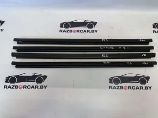 A2117250765 Молдинг стекла двери передней правой внутренний Mercedes E W211 Арт RC4-282, вид 1