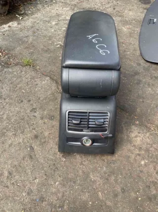  Подлокотник Audi A6 C6 (S6,RS6) Арт 60344678, вид 1