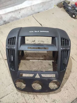 b47401h010 Рамка под магнитолу Kia Ceed 1 Арт 60518537, вид 1