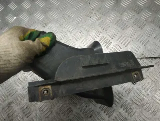 8235246 Воздуховод тормозной правый BMW 3 E46 Арт 60575116, вид 4