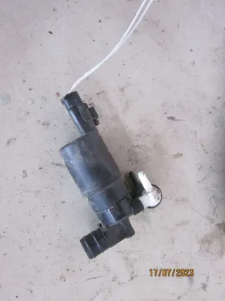  Насос (моторчик) омывателя стекла Citroen C5 1 Арт FB10-60606561, вид 2