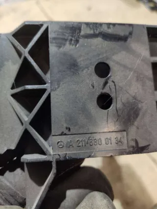 a2116800134 Рамка под магнитолу Mercedes E W211 Арт 61741008, вид 5