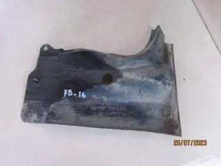 BP4K56115 Накладка декоративная Mazda 3 BK Арт FB16-62034094, вид 1