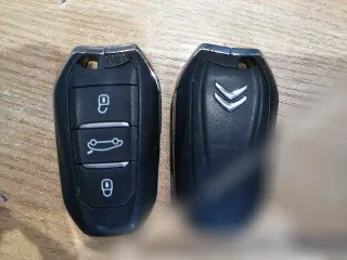  Ключ Citroen C4 Picasso 2 Арт 96136711, вид 1