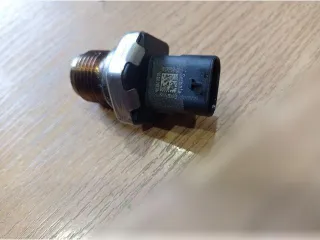  Датчик давления топлива Citroen C5 Aircross 1.5л Арт 1104852762, вид 1