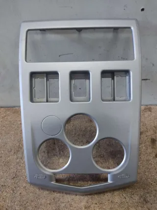  Рамка под магнитолу Renault Logan 1 Арт 62914895, вид 1