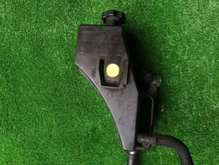 52124317AA, 52089905AC Бачок ГУР Jeep Grand Cherokee III (WK) Арт 63108066, вид 2