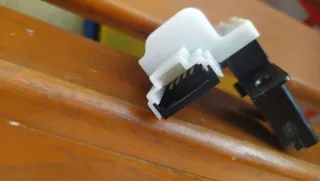 8200000894,7700430941 Замок стекла двери багажника Renault Laguna 2 Арт 63661820, вид 3