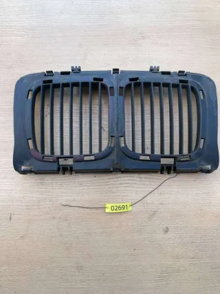  Решетка капота BMW 5 E34 Арт 02691, вид 1