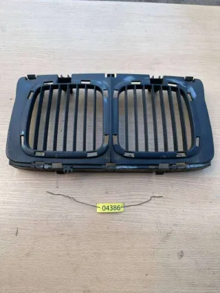  Решетка капота BMW 5 E34 Арт 04386, вид 1