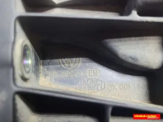 036129711EM Коллектор впускной Volkswagen Golf 4 1.4л Арт 64918962, вид 2