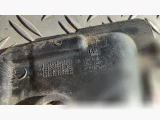 09132609 Пыльник крыла заднего правого Opel Astra G Арт 99235290, вид 3