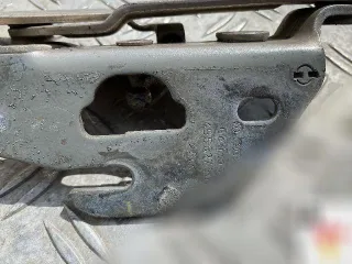 4B5827301 Петля капота левая Audi A6 C5 (S6,RS6) Арт 113784833, вид 3