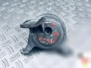 90575772YL Подушка крепления двигателя Opel Astra G Арт 114498779, вид 1