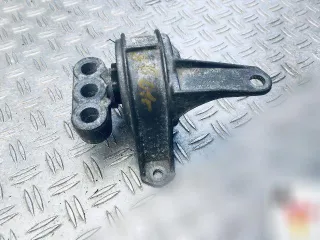 90575772 Подушка крепления двигателя Opel Zafira A 2.2л Арт 114713467, вид 1