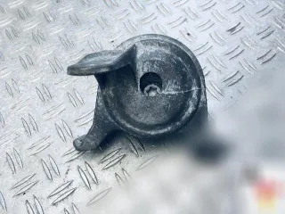 90575772 Подушка крепления двигателя Opel Zafira A 2.5л Арт 114713489, вид 1