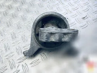 90575772 Подушка крепления двигателя Opel Zafira A 2.5л Арт 114713489, вид 2